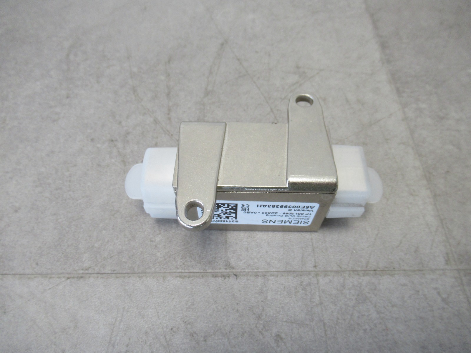 Siemens 6SL3066-2DA00-0AB0 A5E00399383AH Drive Cliq Coupling Version B Unused
