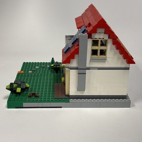 LEGO CREATOR: Hillside House (5771) 85% Complete Used No Minifigure
