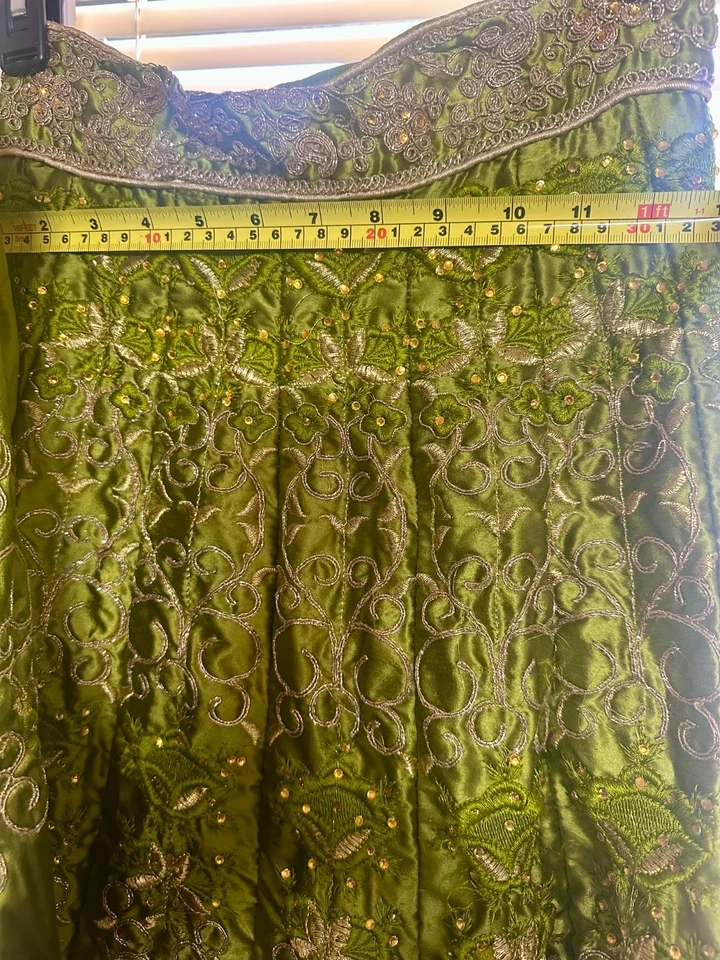 Salwar Kameez Foto 4 de 4