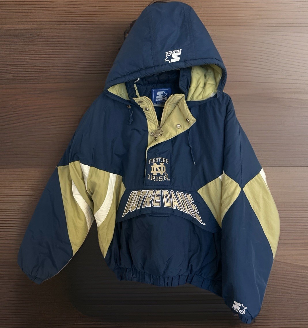 Vintage Notre Dame Starter Jacket Fighting Irish HalfZip Front