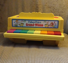 Fisher-Price Grand Piano Musical Toy, Vintage 1986, MPN 2201