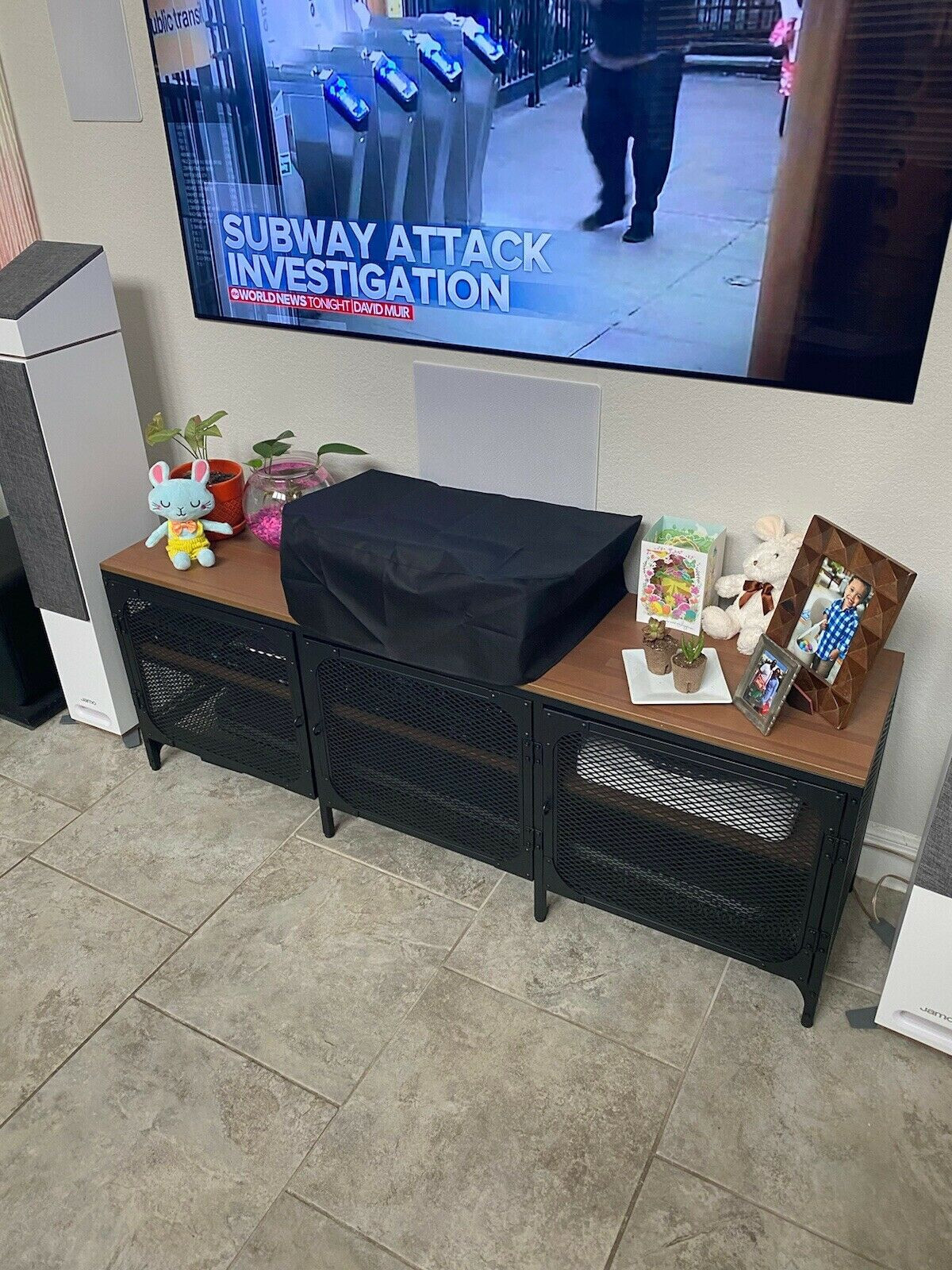 Picture 4 of 4