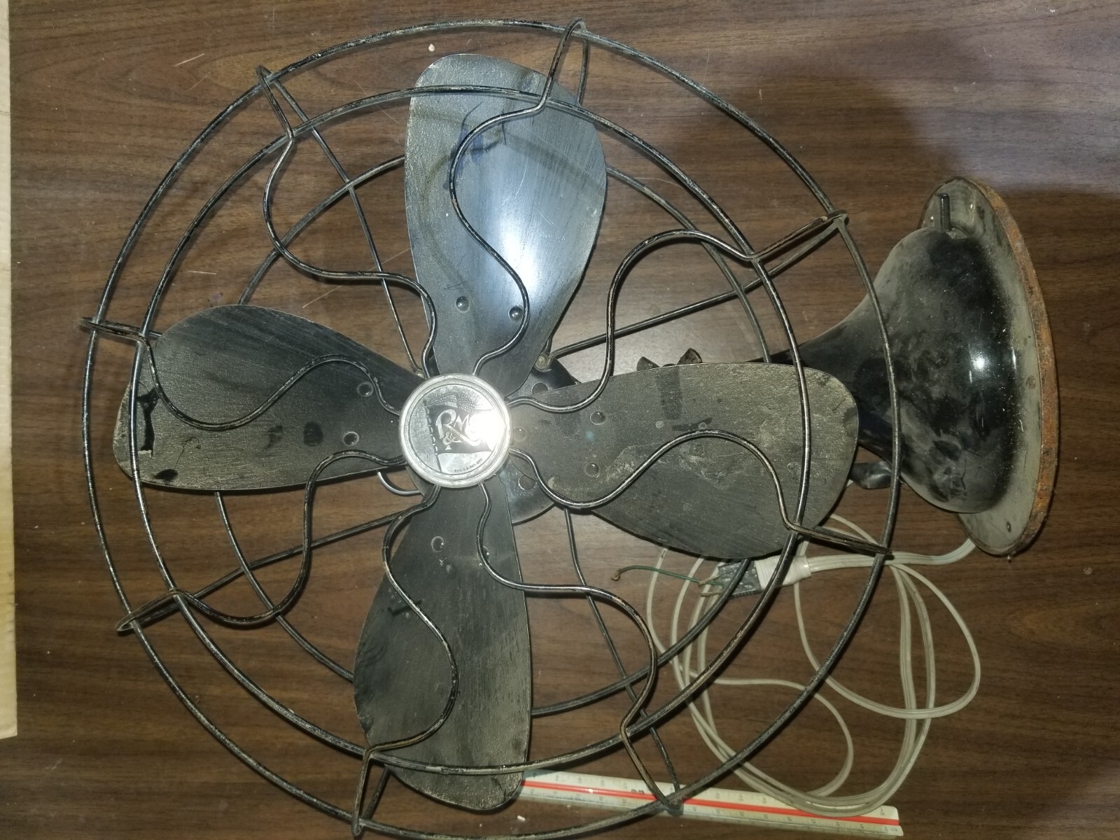 Vintage R&M 4-Blade Electric Fan by Robbins & Myers with Oscillating Cage-image