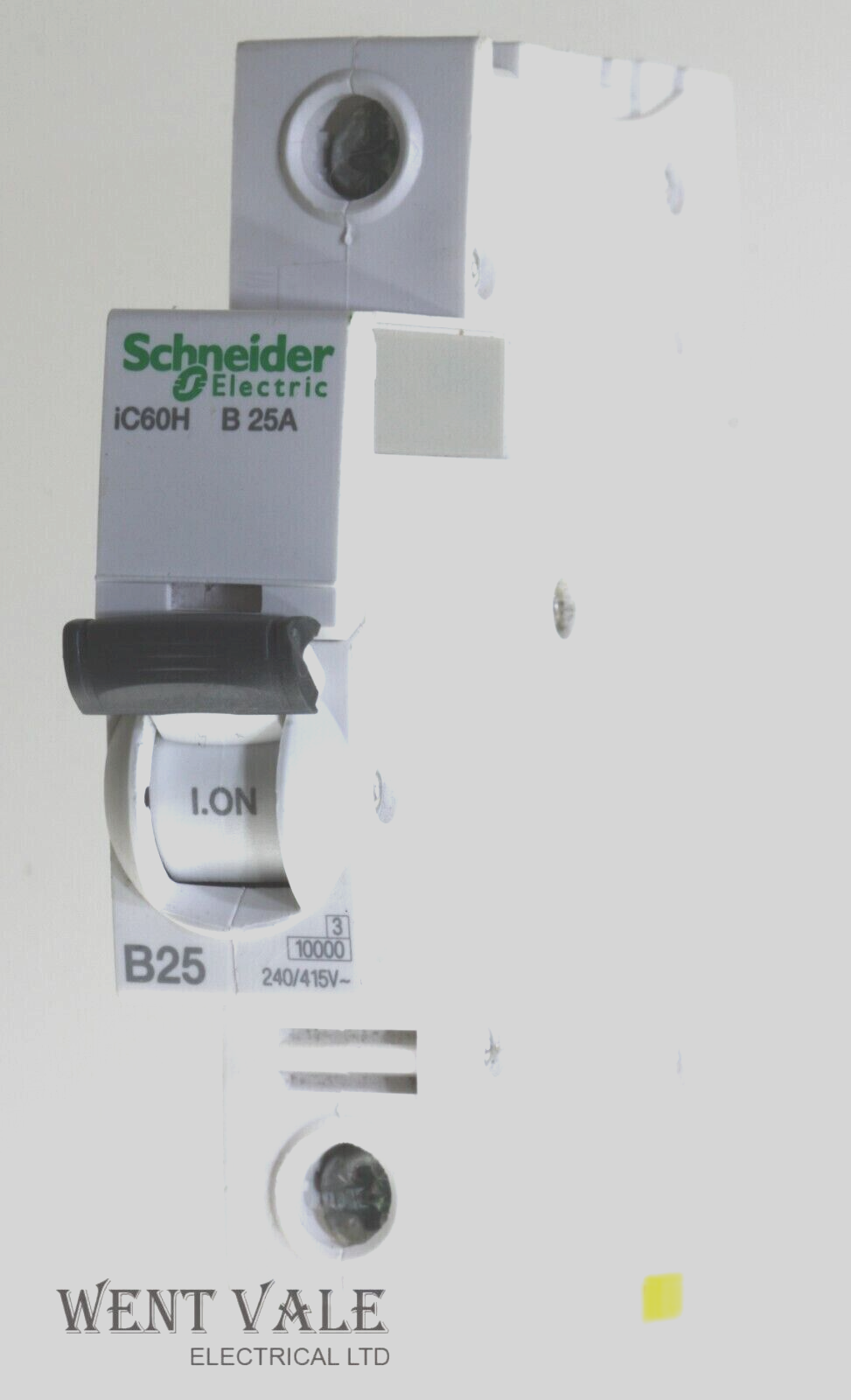 Schneider Acti 9 - A9F53125 - 25a Type B Single Pole MCB Latest Model Used