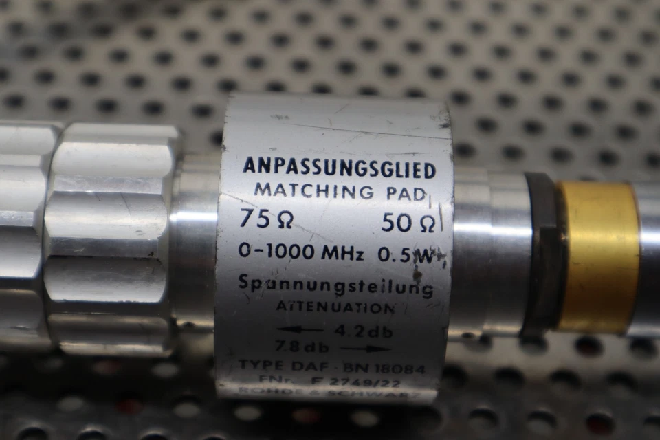 ANPASSUNGSGLIED MATCHING PAD 75Ohms 50Ohms Type DAF-BN 18084 F 2749/22 See Pics - Image 3 of 4