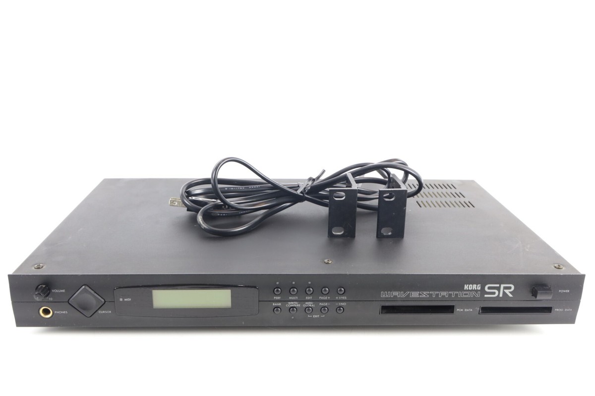 Korg Wavestation SR WS-SR TR-Rack Rackmount Synthesizer Korg Wavestation SR WS-SR TR-Rack Rackmount Synthesizer