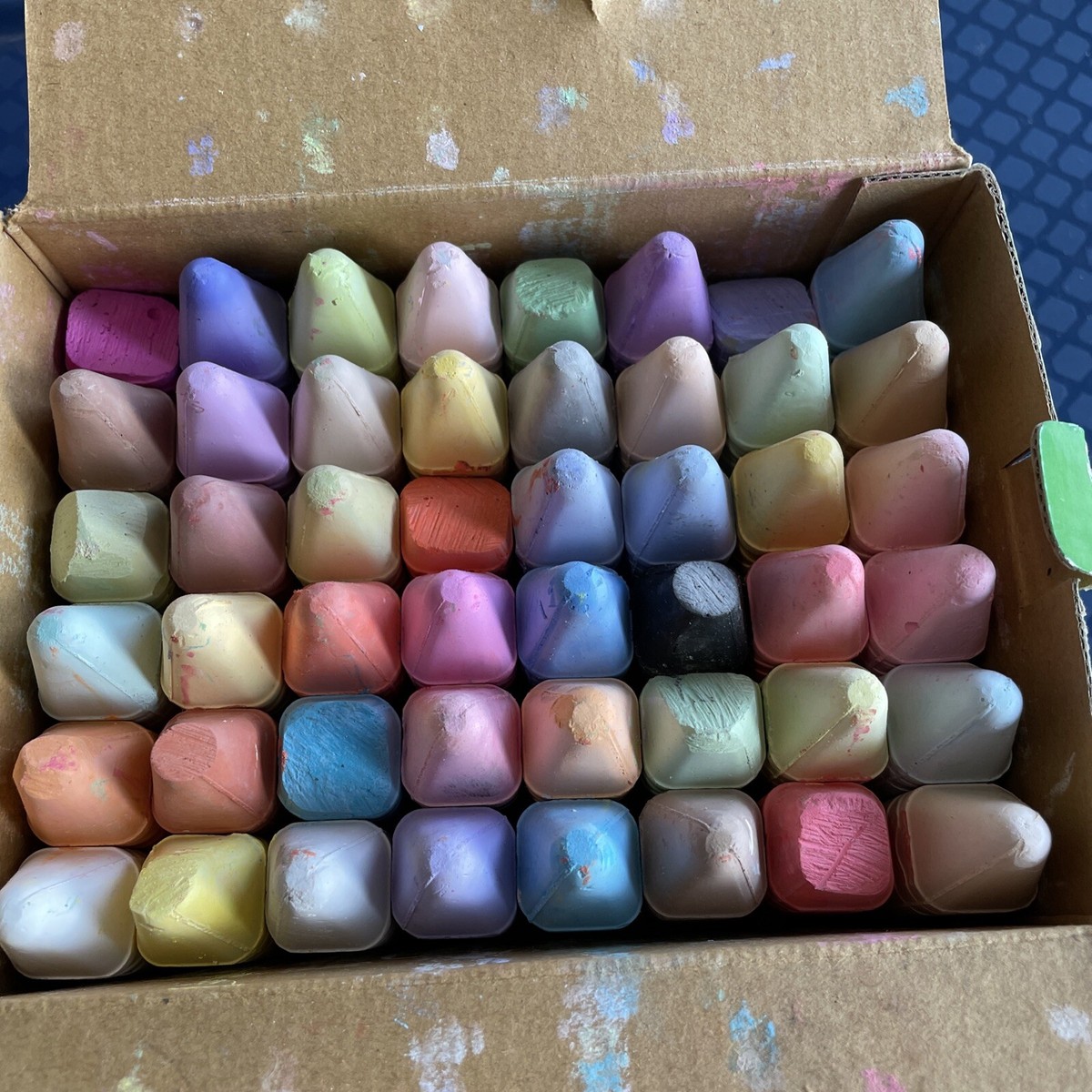 Crayola Washable Sidewalk Chalk Assorted Bright Bold Colors 48/Box