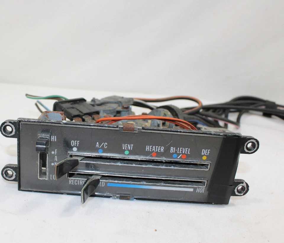 1973-1974 Buick Centurion Regal climatización/control de clima--cables/cables/mangueras de vacío Foto 4 de 4