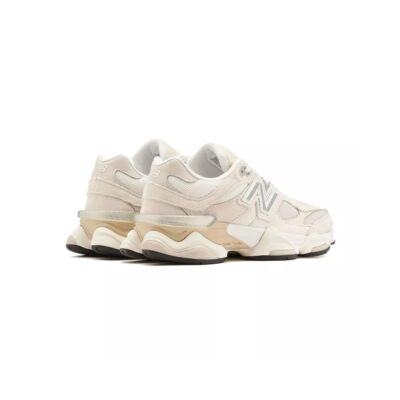 ニューバランス　9060 turtledove The New Balance 9060 Turtledove Stays Tastefully Neutral