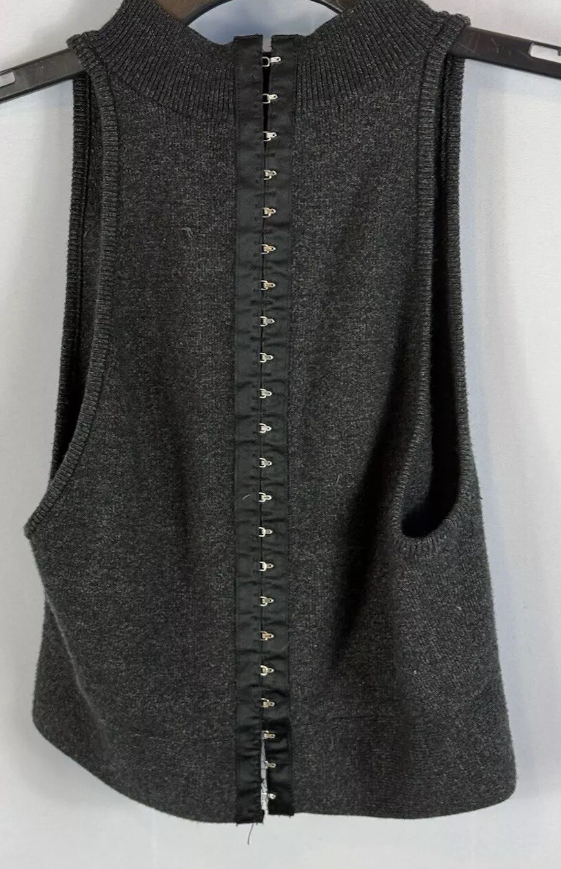Victoria's Secret Women's Gray Cropped Sleeveless Mock Neck Top In  Size XS
