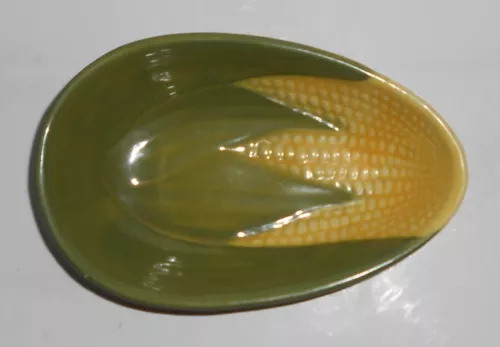 Vintage Shawnee Pottery Corn King #92 Fruit Bowl