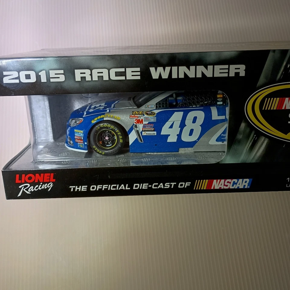 Jimmie Johnson #48 2015 1/24 Lowes Chevy SS Bud Duel Win Nascar Sprint Diecast - Image 4 of 4