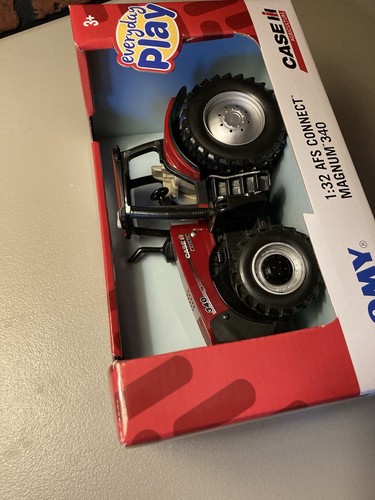 Tomy 1/32 Case IH AFS Connect Magnum 340 Tractor 47317 Farming Diecast Brand New - Picture 5 of 18