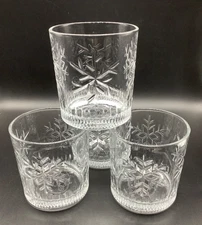Maker's Mark Snowflake, Bourbon Whiskey Rocks Tumbler Glass Set 4, Christmas