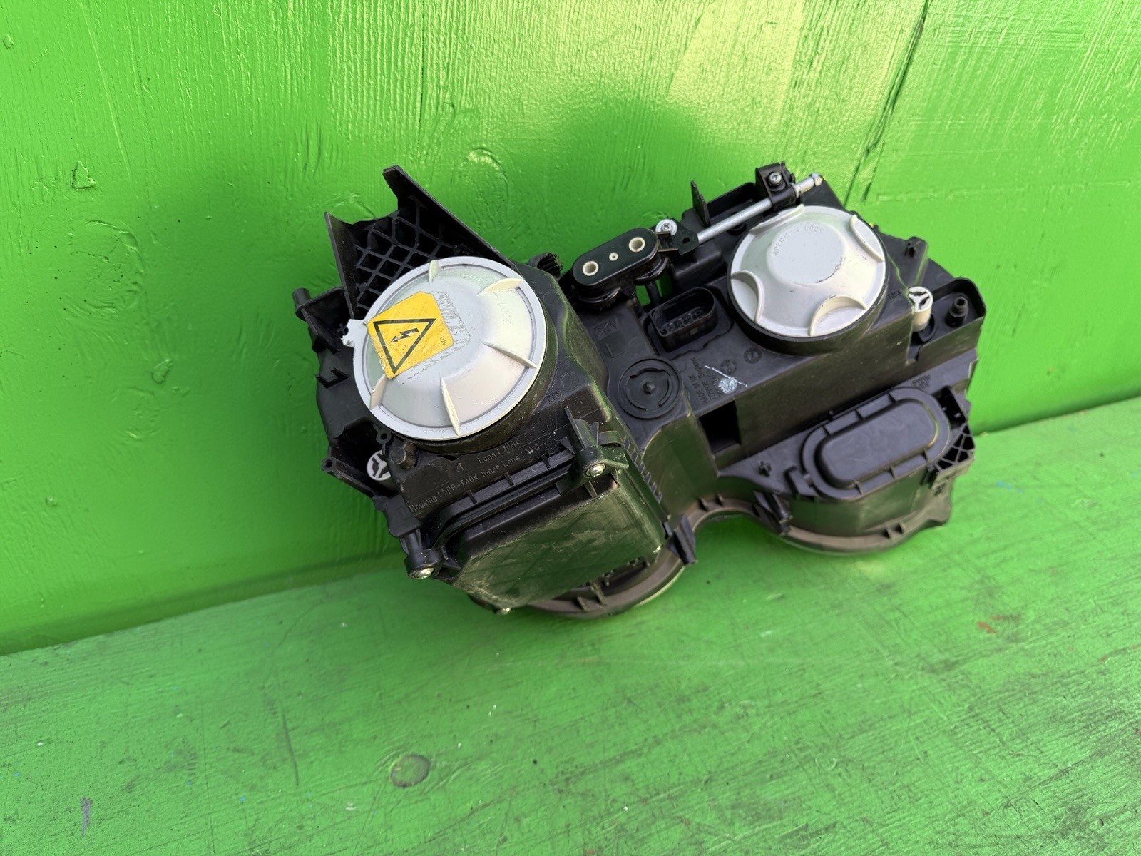 2006-2012 BENTLEY CONTINENTAL LEFT SIDE HEADLIGHT XENON HID OEM‼️ONLY FOR PARTS