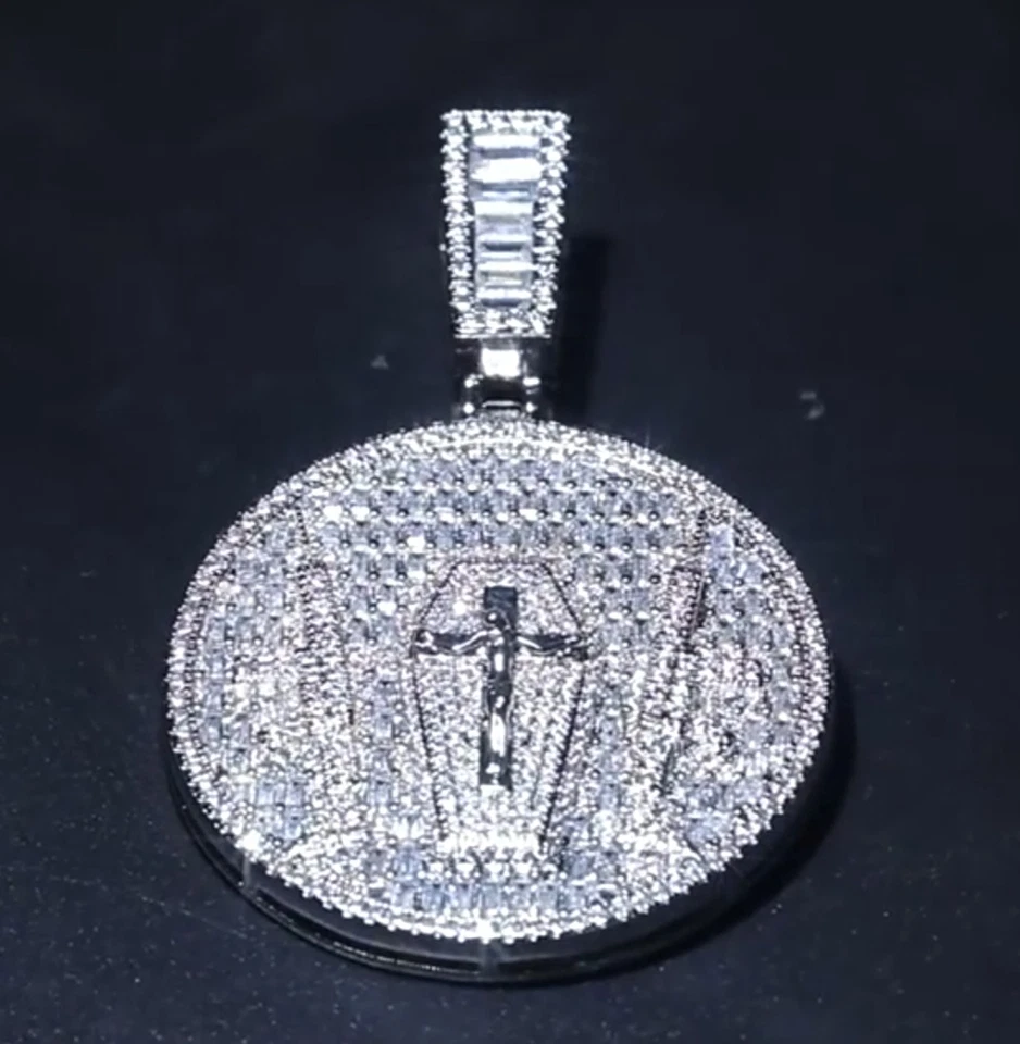 Colgante Medallón Cruz Crucifixión Pavé de Lujo AAAAA Circón Hip Hop Cuerda Cadena Foto 2 de 4