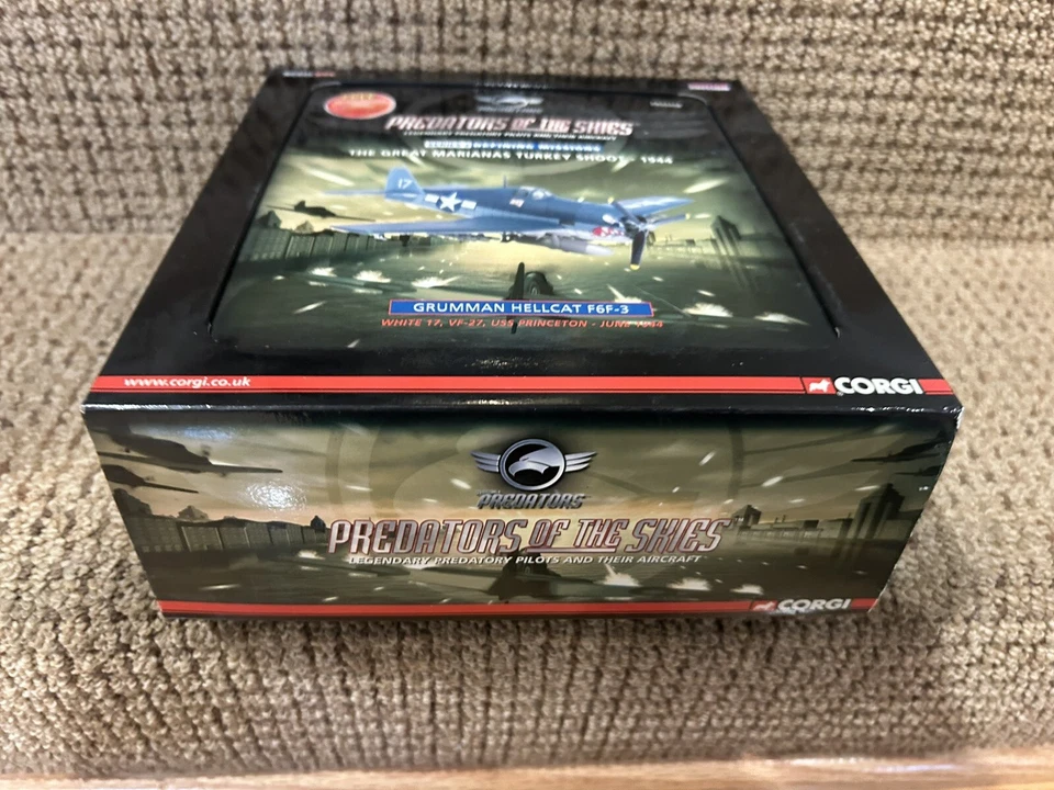 Corgi 1:72 Grumman Hellcat F6F-3 Great Marianas Turkey Shoot 1944, No. PR99409 - Image 3 of 4