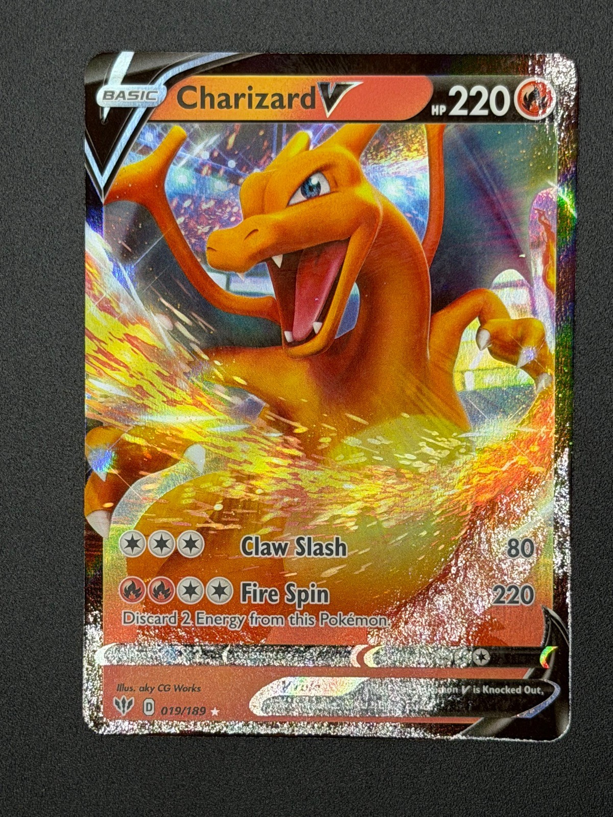 Charizard V 019/189 Holo V Rare Darkness Ablaze Pokemon Near Mint