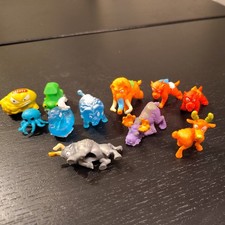 ZURU Smashers Dino Island lot of 11 figures
