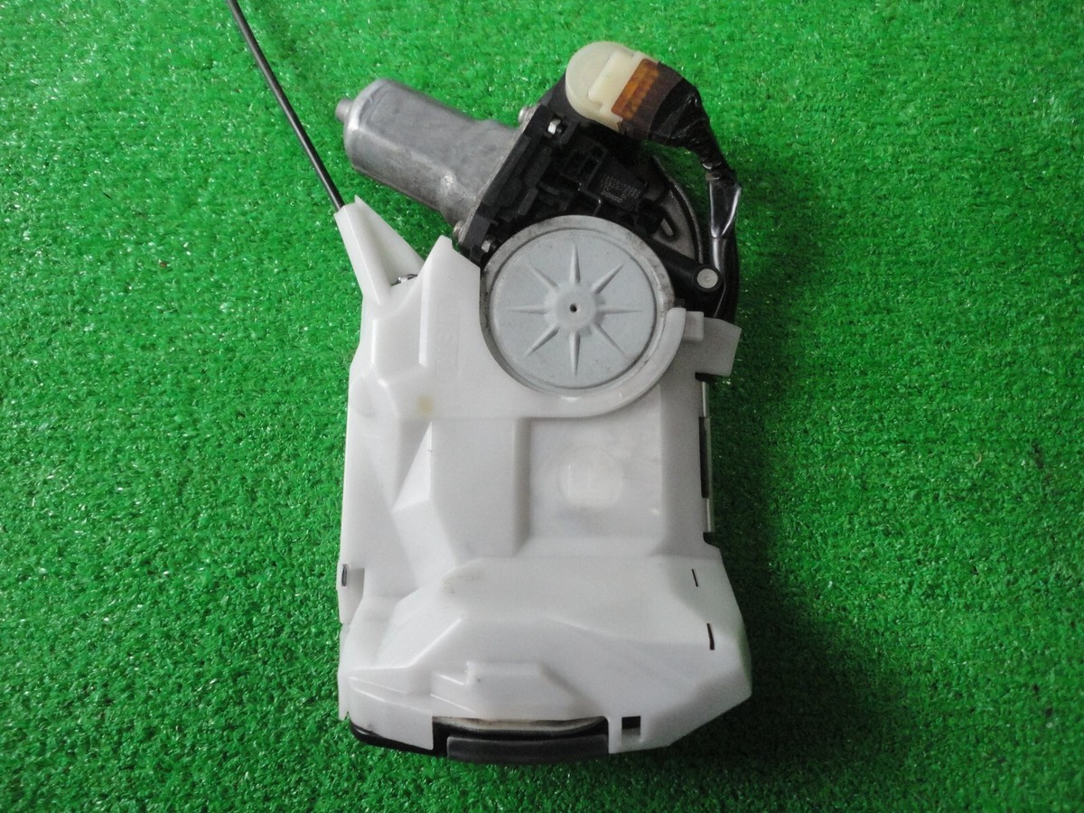 TOYOTA VOXY NOAH ZRR70W Genuine Door Lock Easy Closer Rear Right