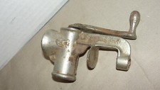 4" TOY / SALESMAN SAMPLE MEAT GRINDER