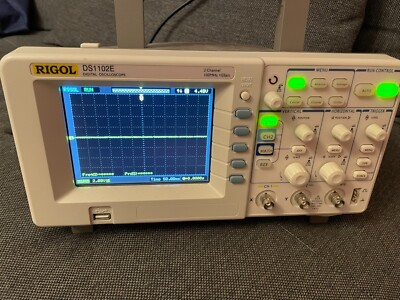 RIGOL DS1102E Digital Oszilloskop 2 Kanal 100 MHz