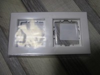Kopp Rahmen 2-Fach HK07 Reinweiß 402629005 Neu !!! (K38)