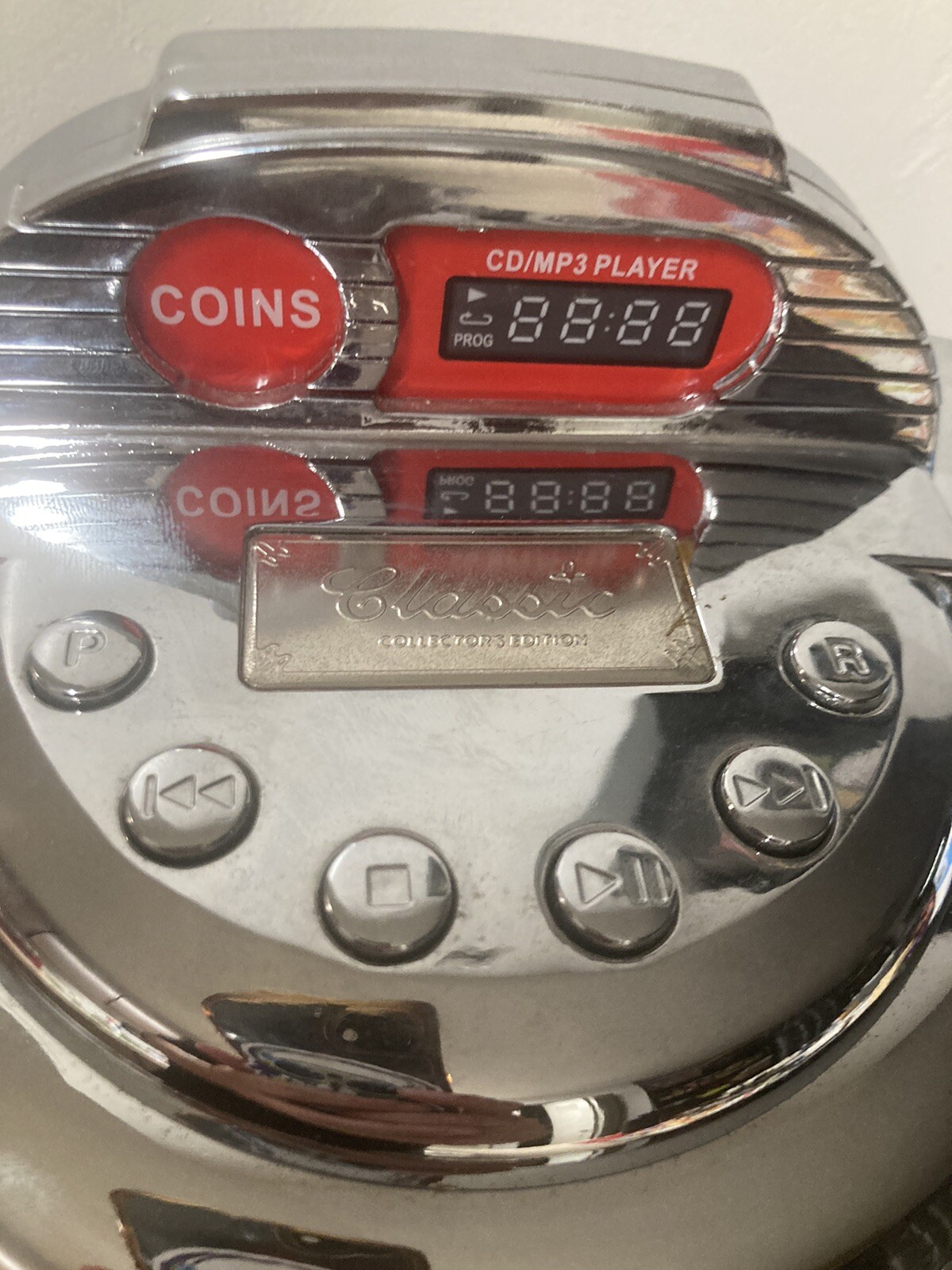 Tabletop Jukebox CD/AMFM Radio/MP3 Player Sopranos Style 1950s Diner