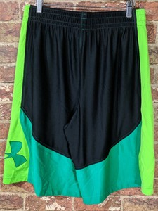 under armour loose shorts heatgear
