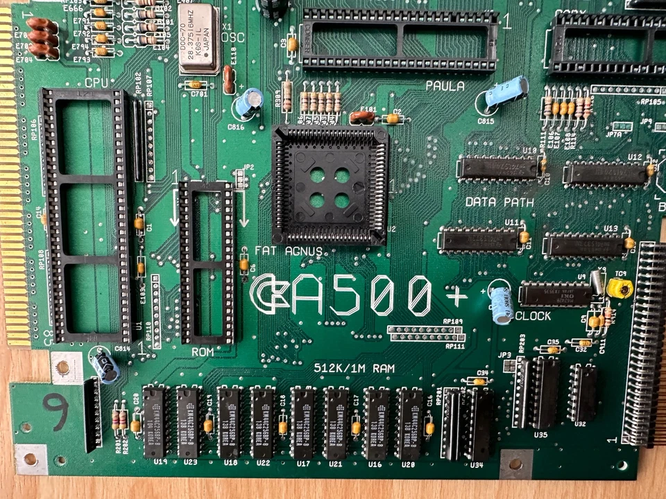 Mainboard REV 8.1A/1MB - AMIGA 500  Ohne CHIP´s, DEFEKT, ohne BILD  .... #07 25 - Bild 4 von 4