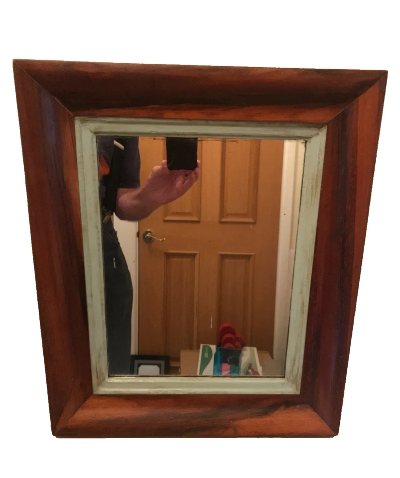 Antiguo siglo XIX. Espejo de pared Century con marco de palo de rosa Foto 2 de 4