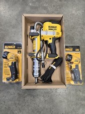 Dewalt 20 VOLT Max Grease Gun Two 20 Volt Max LED Flaslights