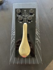 Gamechanger Audio Plus Pedal Smart Sustain Ef...