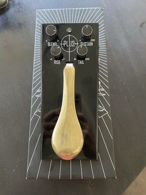 Gamechanger Audio Plus Pedal Smart Sustain Effects