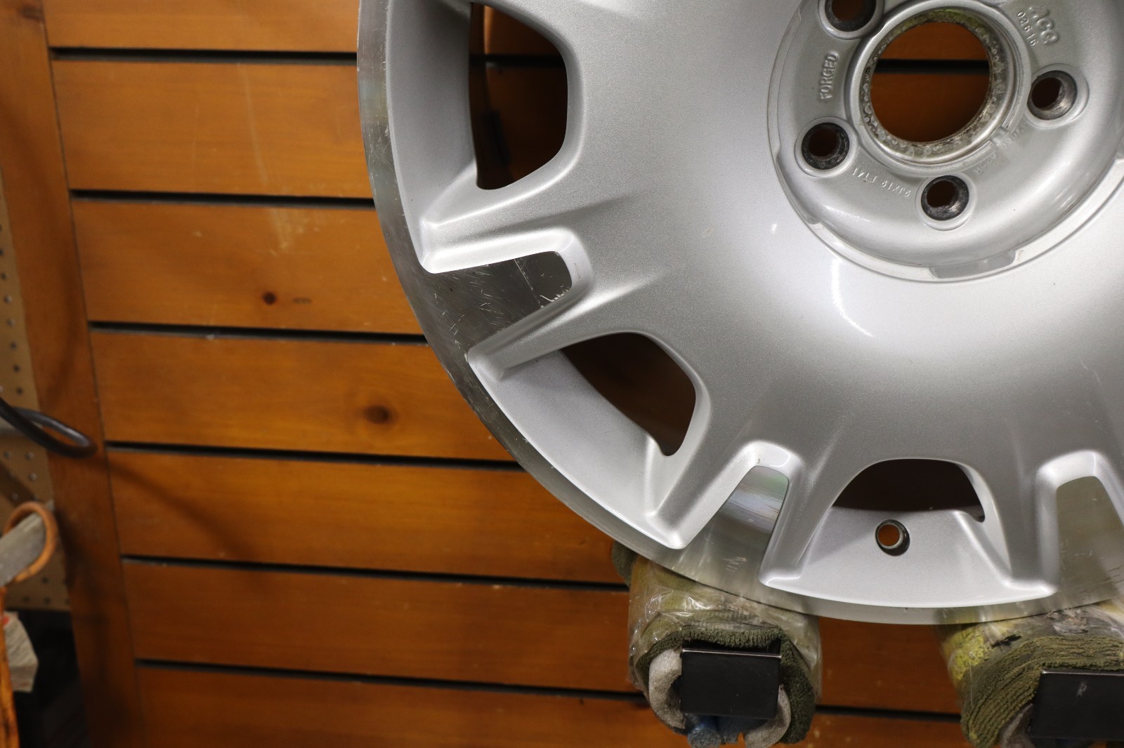 2004 - 2008 Bentley Continental 19 x 9  Wheel Rim 98726 Aluminum OEM 3W0601025R