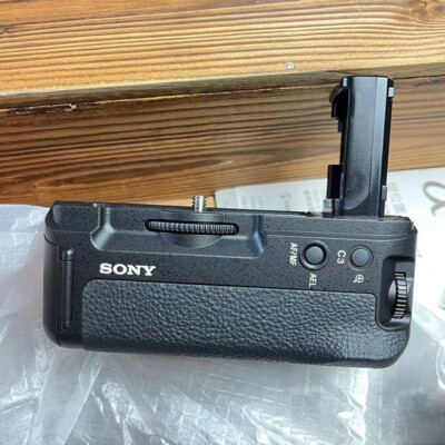 Song VG-C2EM Vertical battery grip for Sony ILCE-7M2 ILCE-7rM2 A7II A7rII A7sII