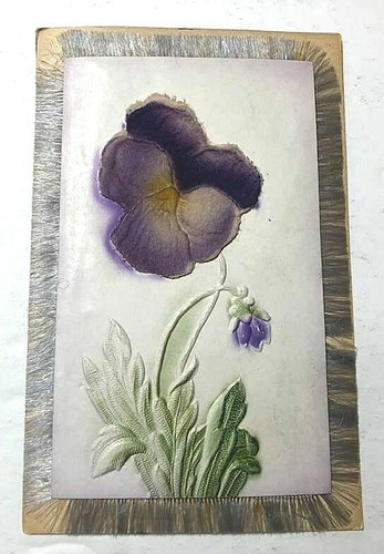 Vintage Floral Postcard - Embossed Airbrush Relief Purple Flower - Fringe border - 第 1/2 張圖片