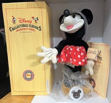 MINNIE MOUSE Disney Collectible Classics Wood sculpt Series by Applause 1989