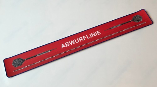 Dart Abwurflinie Aufkleber Set | 2-teilig | Wiederablösbar | Für Alle Böden | 56x5 Cm