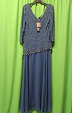 Size 18W. J Kara Women's V-Neck with 3/4 Sleeve Long Dress. Blue.