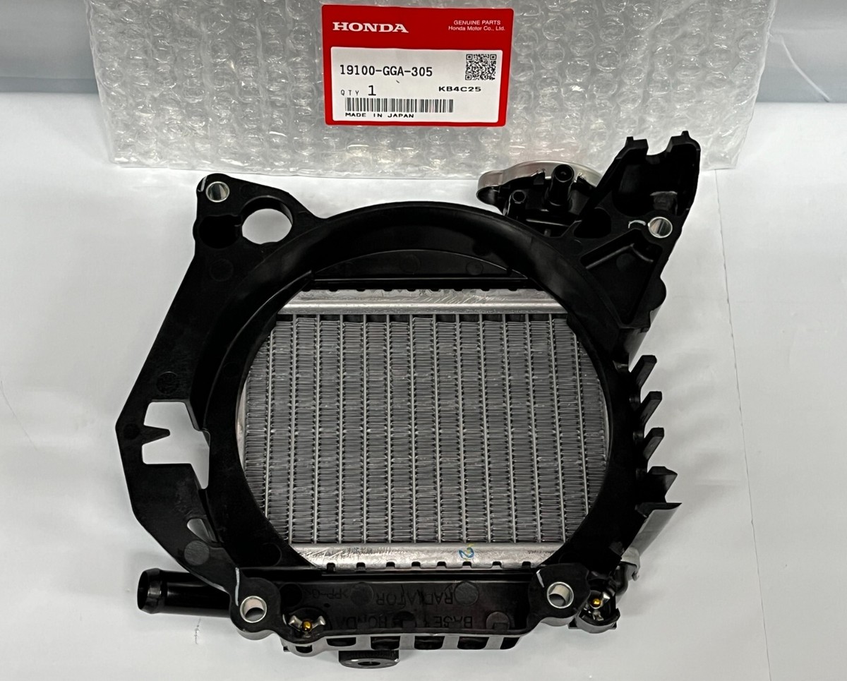 NEED Ⅱ GENUINE HONDA 2006 - 2024 RUCKUS 50 NPS50 OEM RADIATOR ASSY