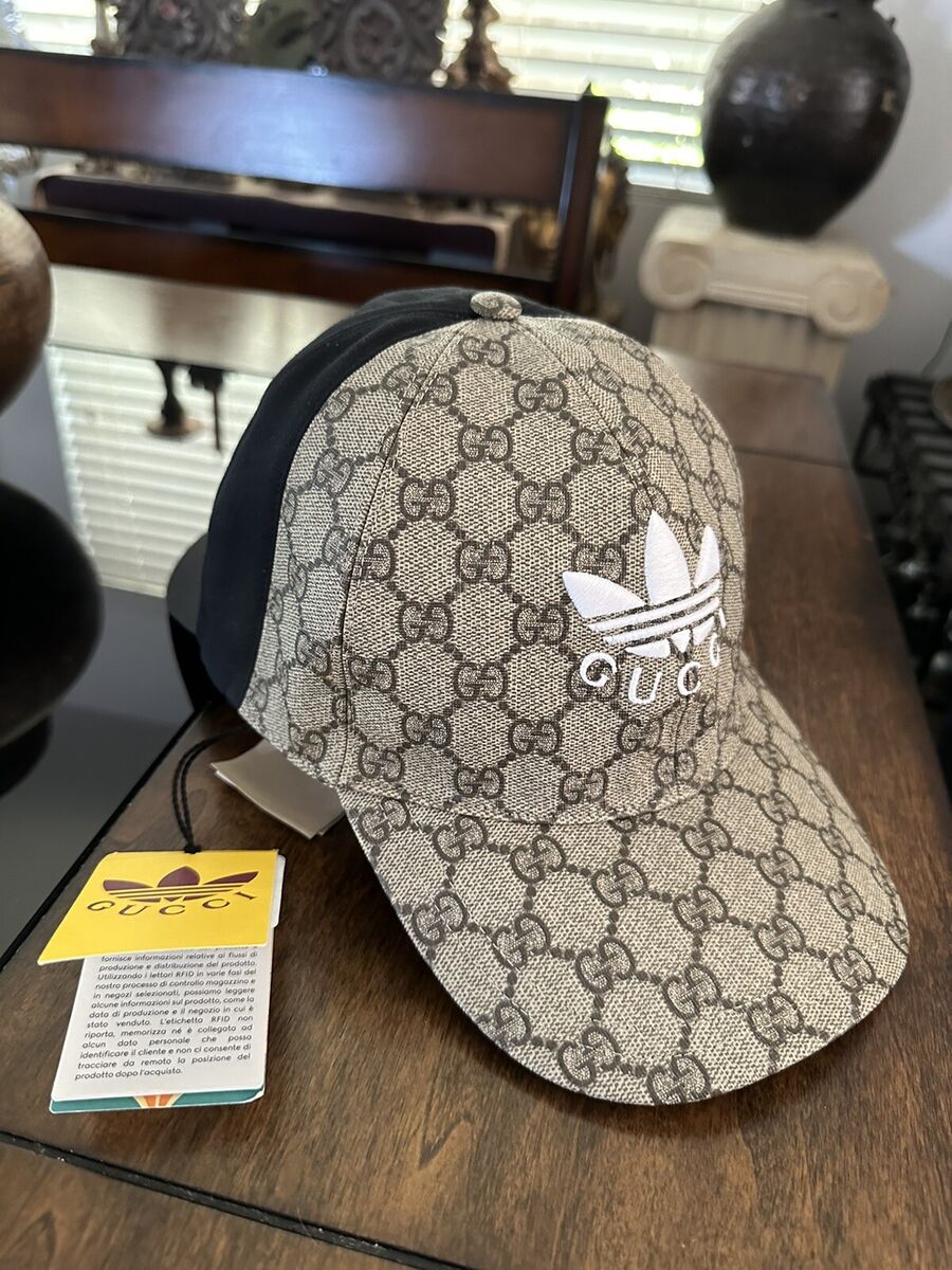 Gucci x Adidas Collaboration Double Visor Cap Size L (59cm Gucci x Adidas Collaboration Double Visor Cap Size L (59cm