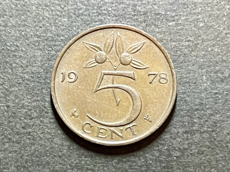 Netherlands 🇳🇱 5 cents • 1978 KM# 181 21mm We Combine Shipping!