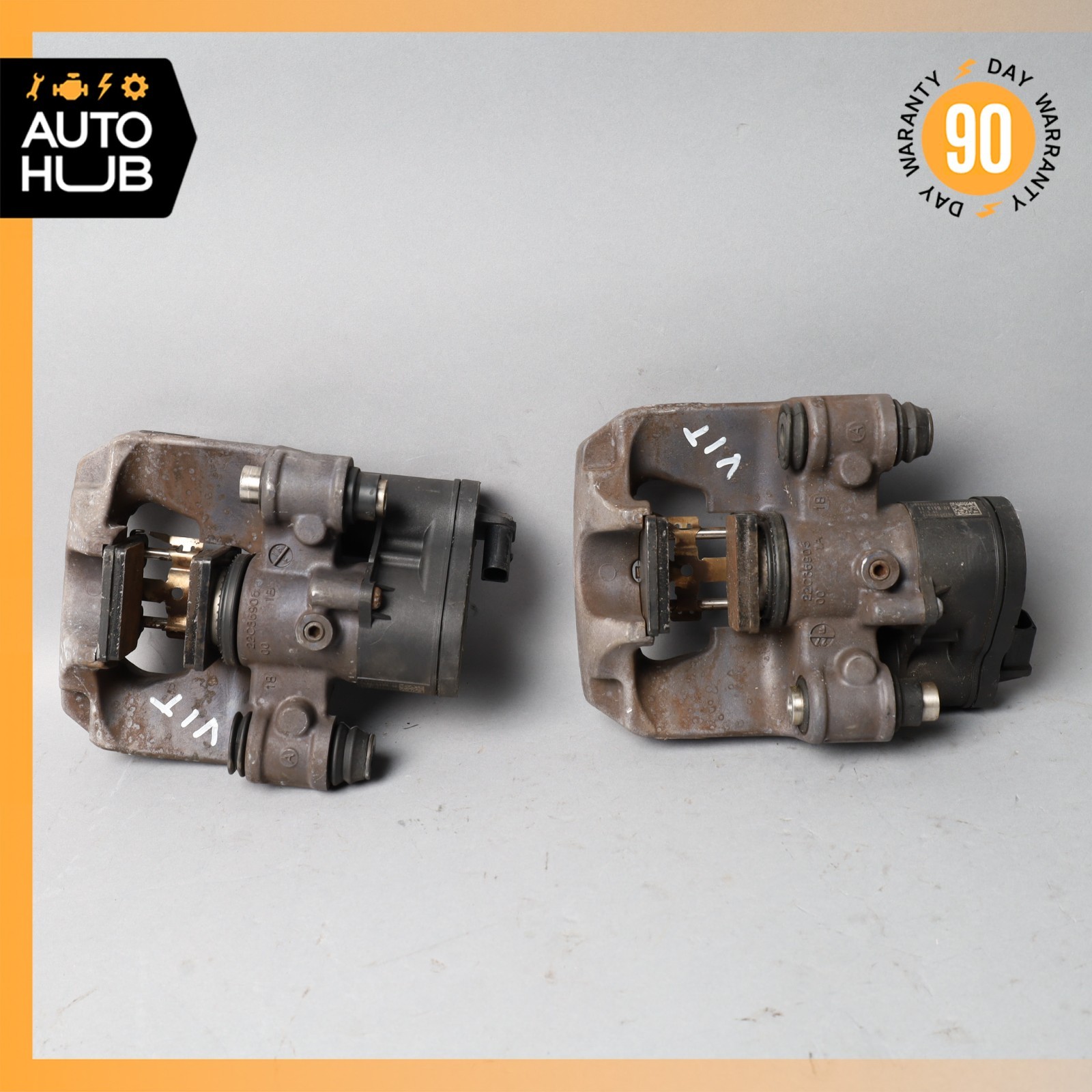 17-24 Aston Martin DB11 DBS Parking Brake Calipers Set HY532K328BA OEM