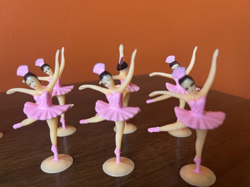 Lote de (12) adornos para pasteles y cupcakes bailarina vintage • Usados en excelente estado Foto 2 de 4