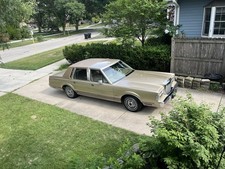 1986 Lincoln Town Car 