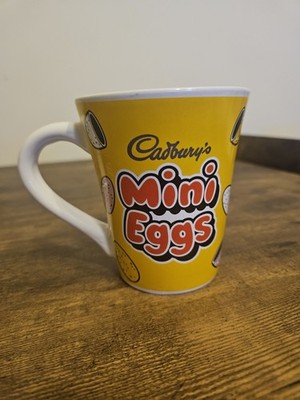 Klassischer Cadbury s Schokolade Mini Eier Kaffeebecher