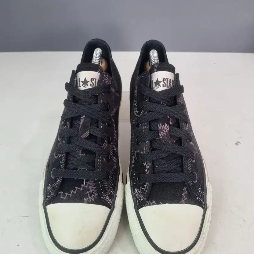 Vintage Converse Star Embroidered Sneakers - Size Not Specified