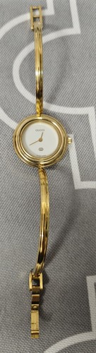 Orologio Vintage Gucci Placcato Oro 18K con 17 Lunette Intercambiabili, RARO - Foto 4 di 9