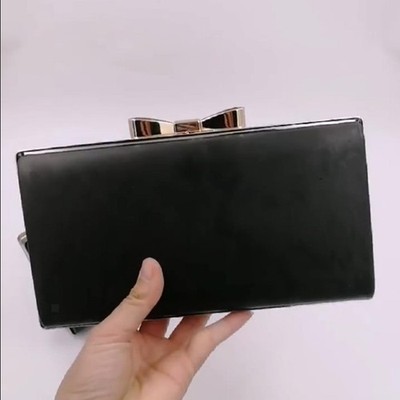 Damen Clutch, leichte Abendtasche im Retro-Design, für Reisen, Arbeit,